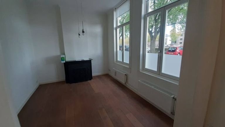 Property with roof terrace on the Dommel - Image 19