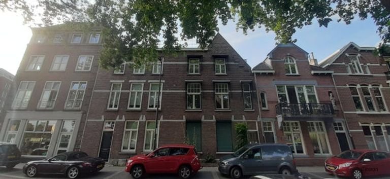 Property with roof terrace on the Dommel - Image 17