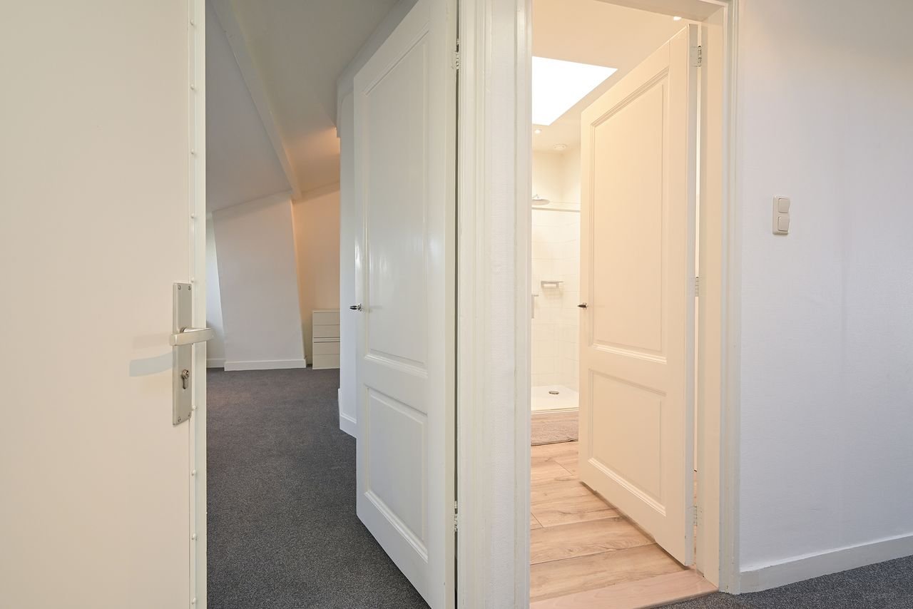 Monumentale topetage aan de gracht - Afbeelding 5