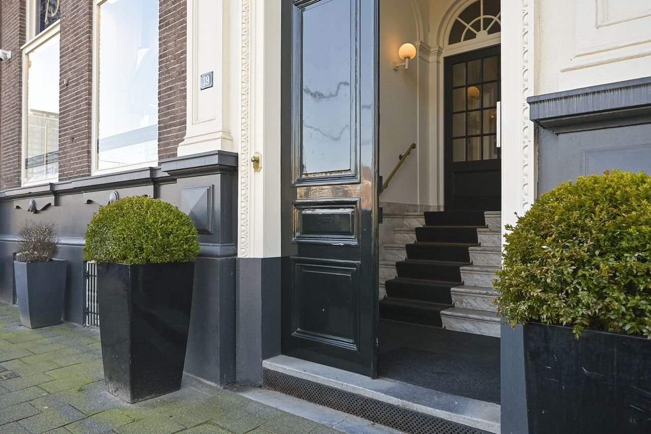 Monumentale topetage aan de gracht - Afbeelding 3