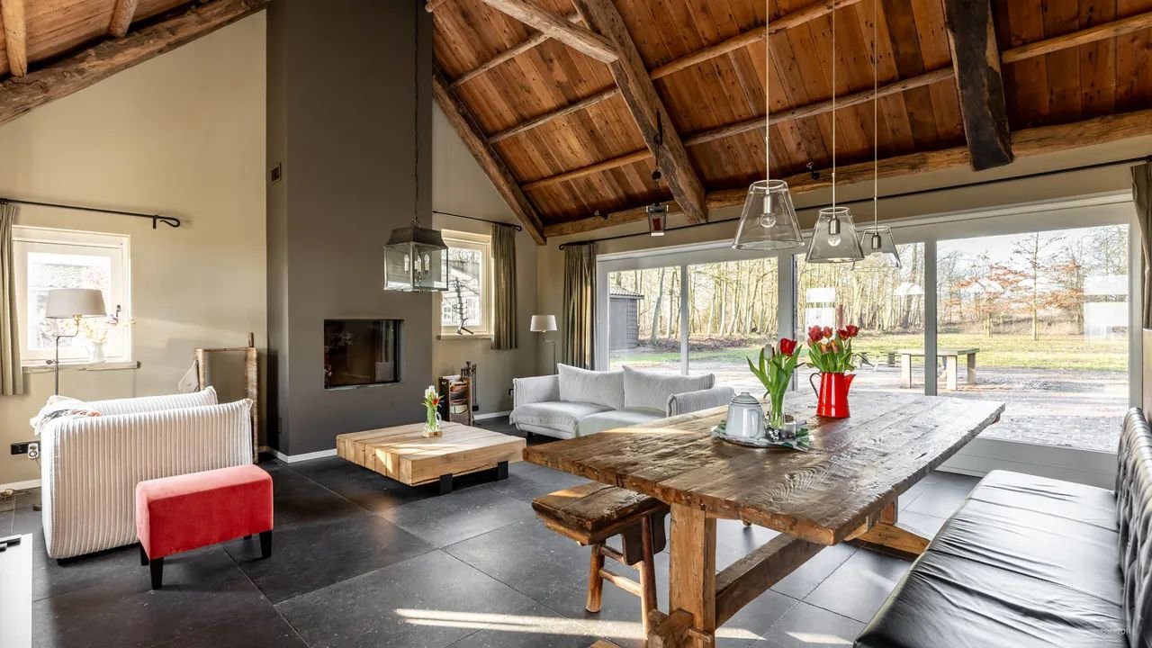 Detached living between forest and dunes - Image 3