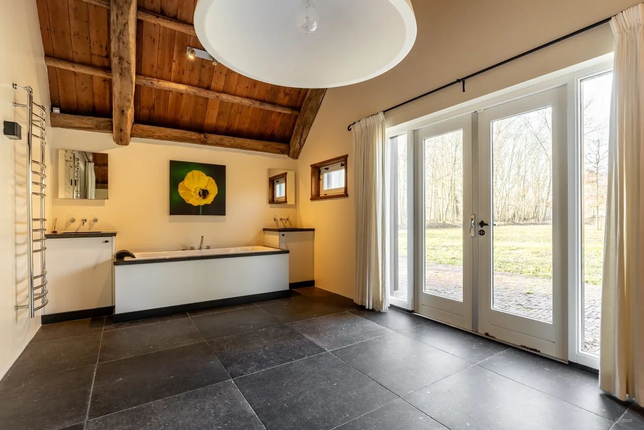 Detached living between forest and dunes - Image 19