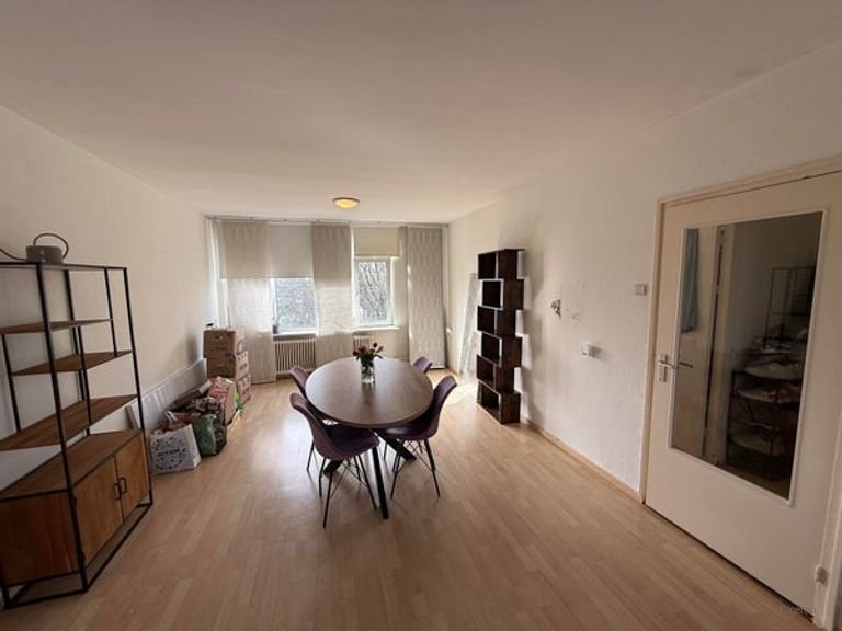 Ruim appartement met balkon in Belfort - Afbeelding 5