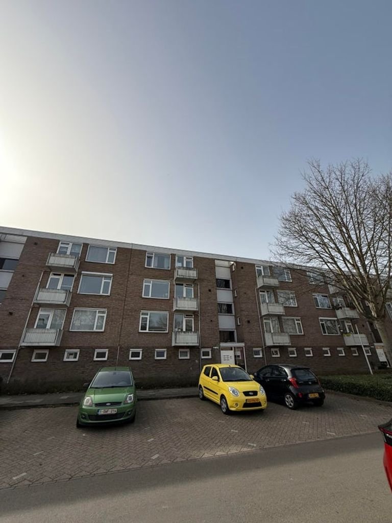 Ruim appartement met balkon in Belfort - Afbeelding 1