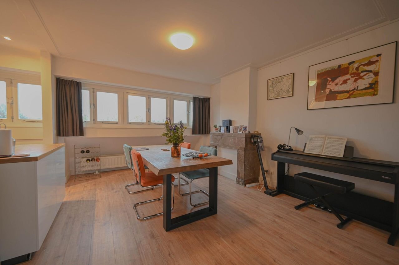 Bright 2-bedroom apartment in Blijdorp - Image 3