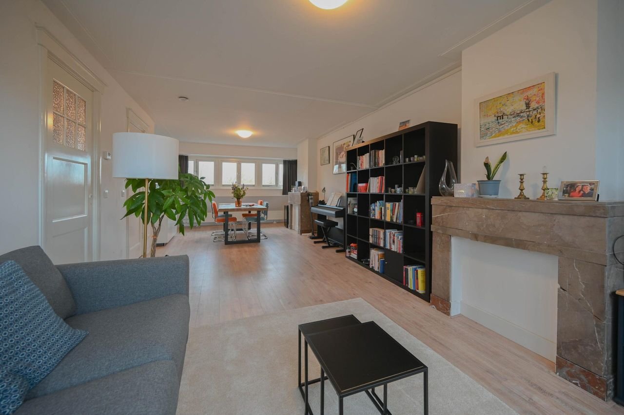 Bright 2-bedroom apartment in Blijdorp - Image 2