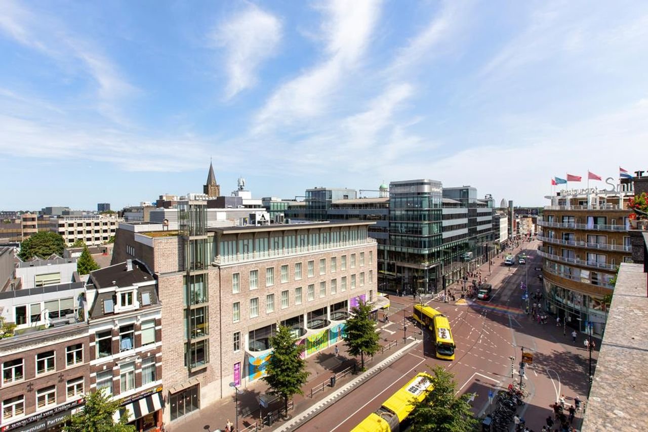 Riant 3-kamerappartement aan het Vredenburg - Afbeelding 1