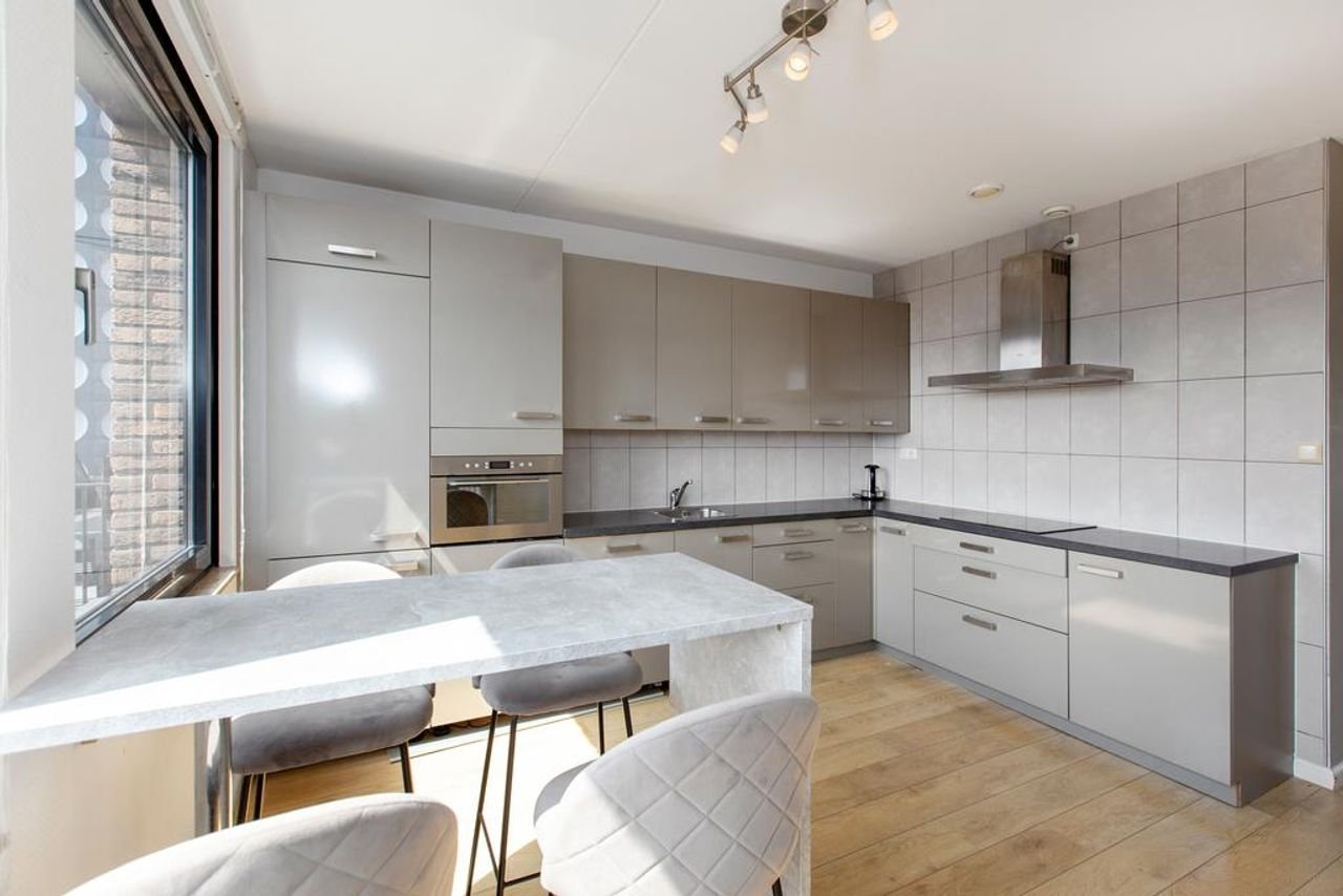 Riant 3-kamerappartement aan het Vredenburg - Afbeelding 8