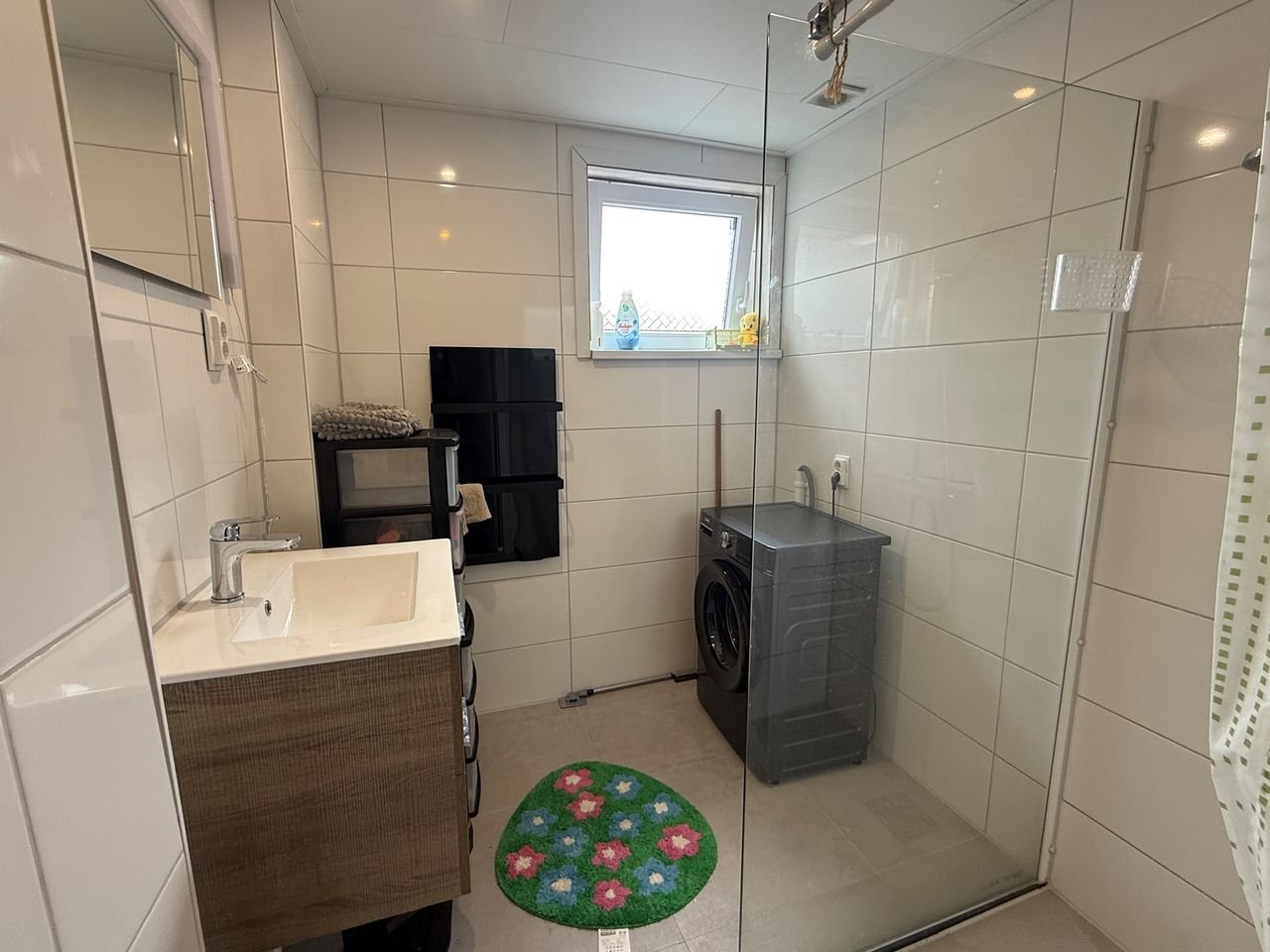 Knusse kamer in de Korrewegwijk - Afbeelding 6