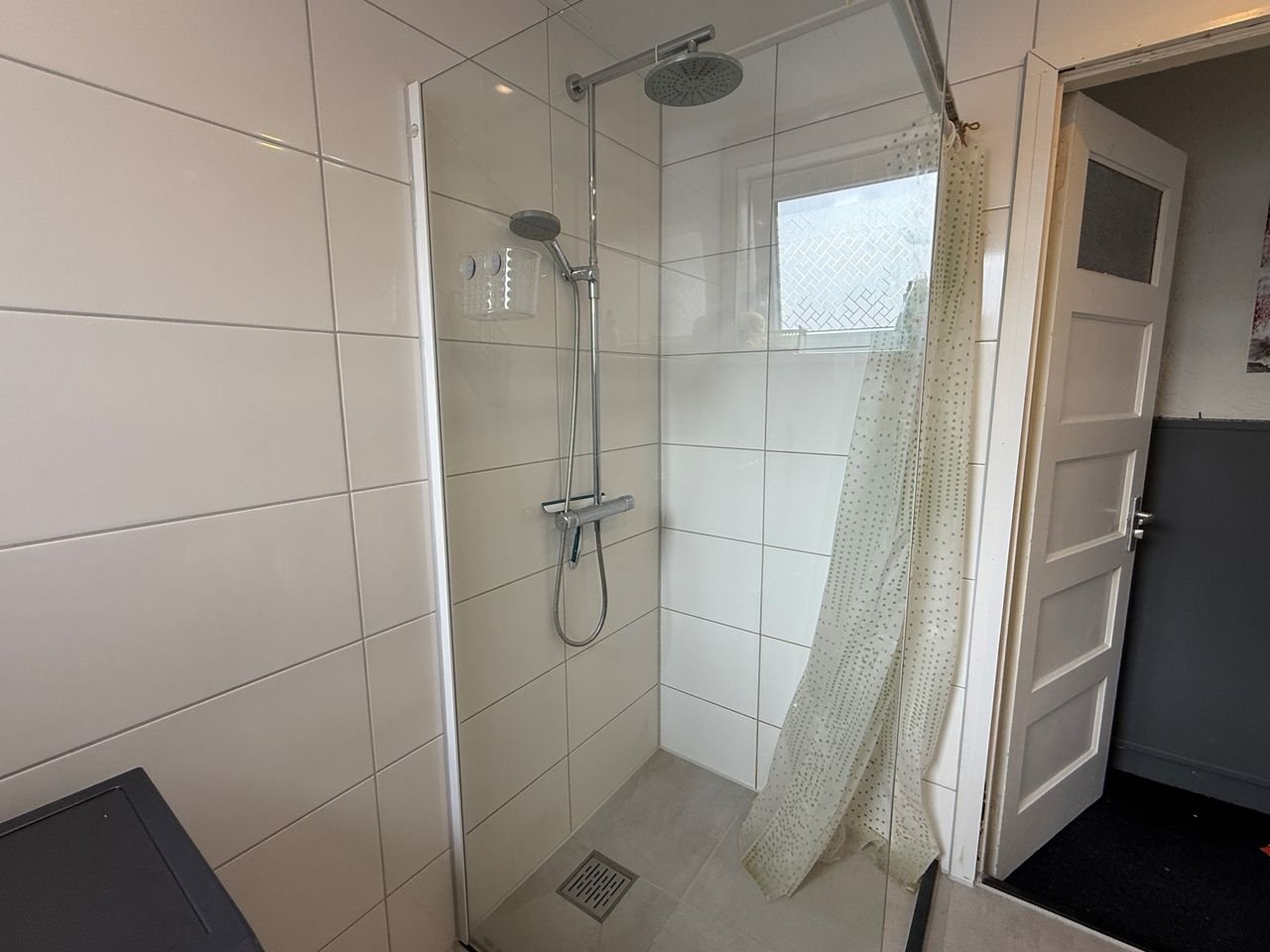 Knusse kamer in de Korrewegwijk - Afbeelding 7