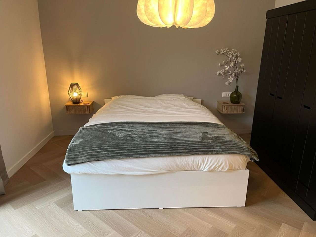 Gemeubileerd appartement met balkon - Afbeelding 7