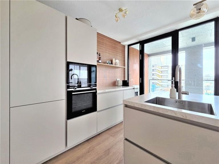New 2-bedroom apartment (90m²) - Image 9