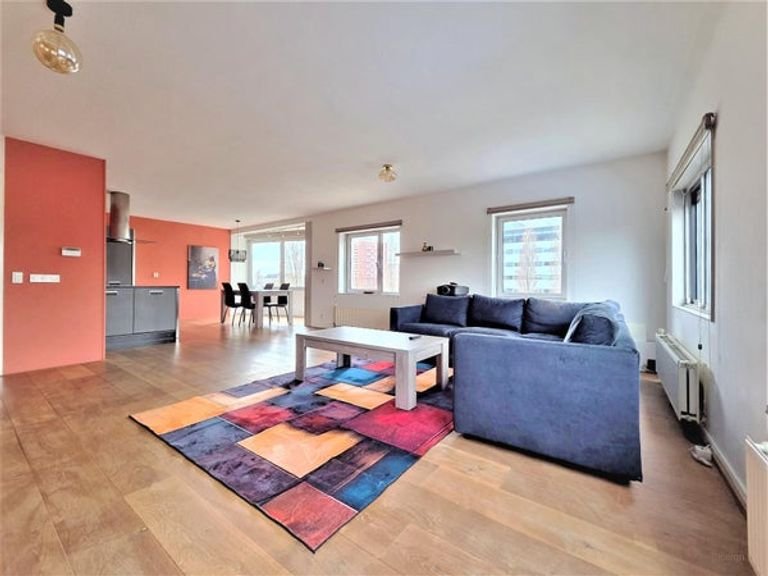 Licht hoekappartement in Oost (106 m²) - Afbeelding 2