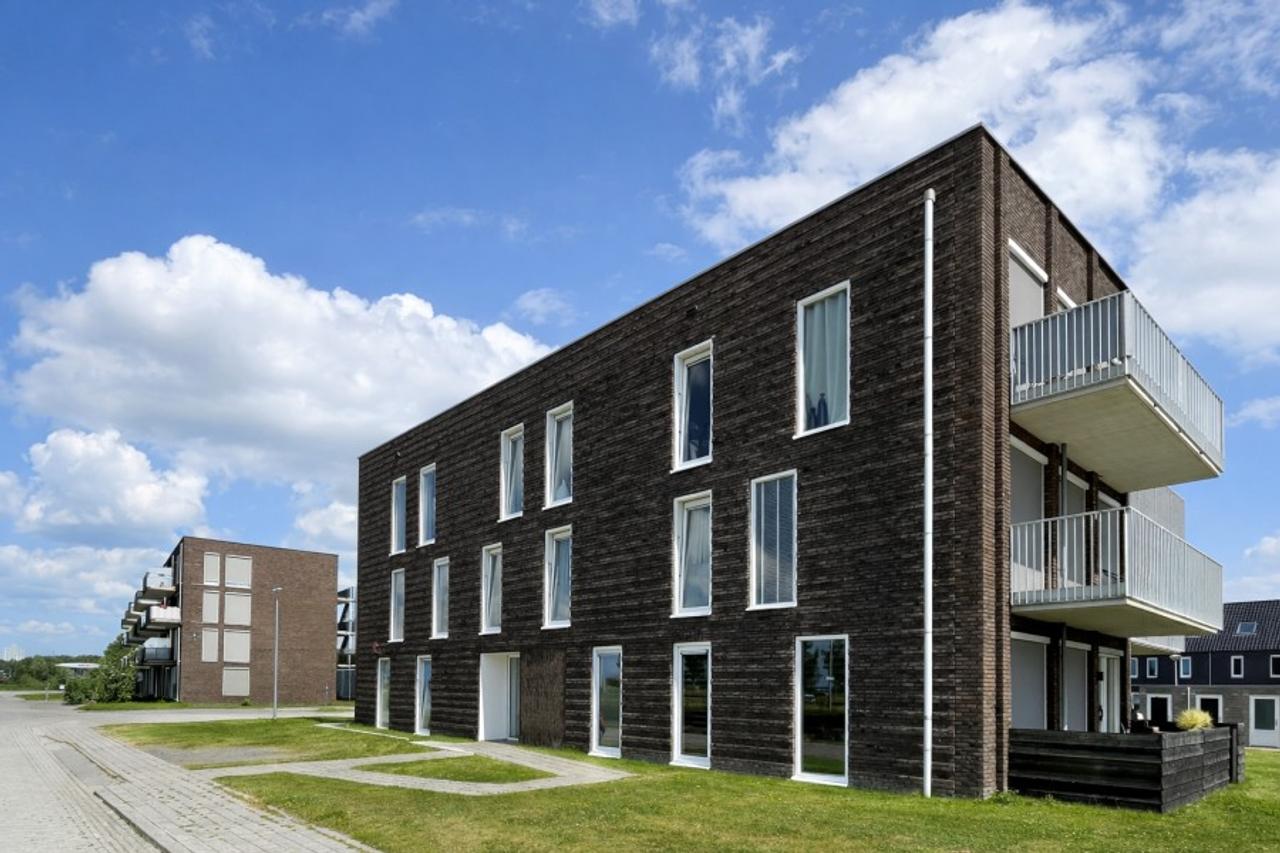 3-room apartment with large balcony in Techum - Image 1