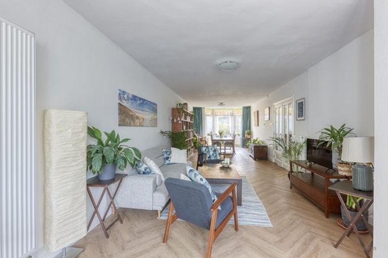 Royaal huis in Voorburg: 6 slaapkamers - Afbeelding 17