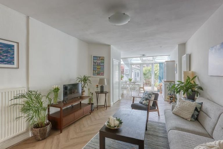 Royaal huis in Voorburg: 6 slaapkamers - Afbeelding 8