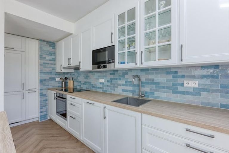 Royaal huis in Voorburg: 6 slaapkamers - Afbeelding 11