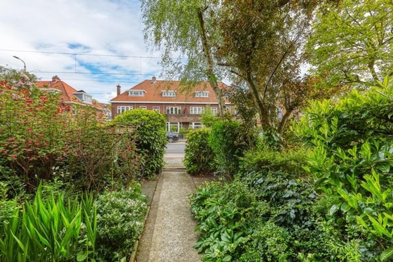Royaal huis in Voorburg: 6 slaapkamers - Afbeelding 39