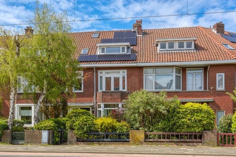 Royaal huis in Voorburg: 6 slaapkamers - Afbeelding 1
