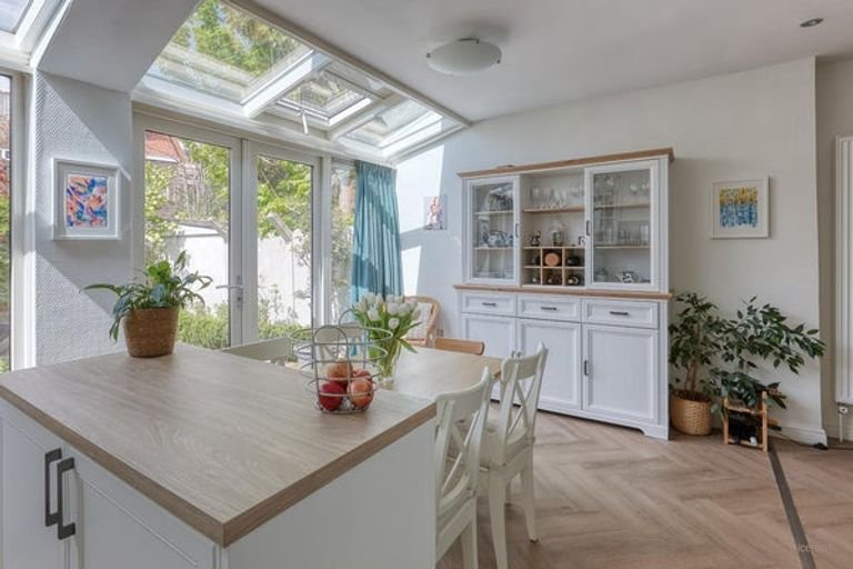 Royaal huis in Voorburg: 6 slaapkamers - Afbeelding 14