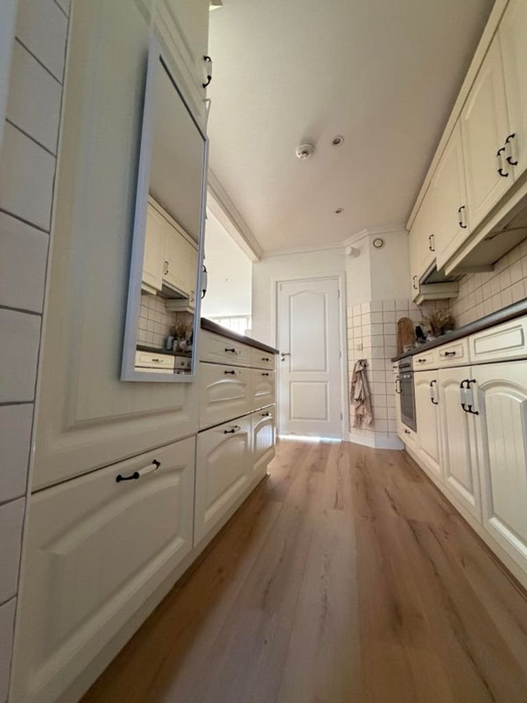 Benedenwoning met eigen tuin in Zwolle - Afbeelding 3