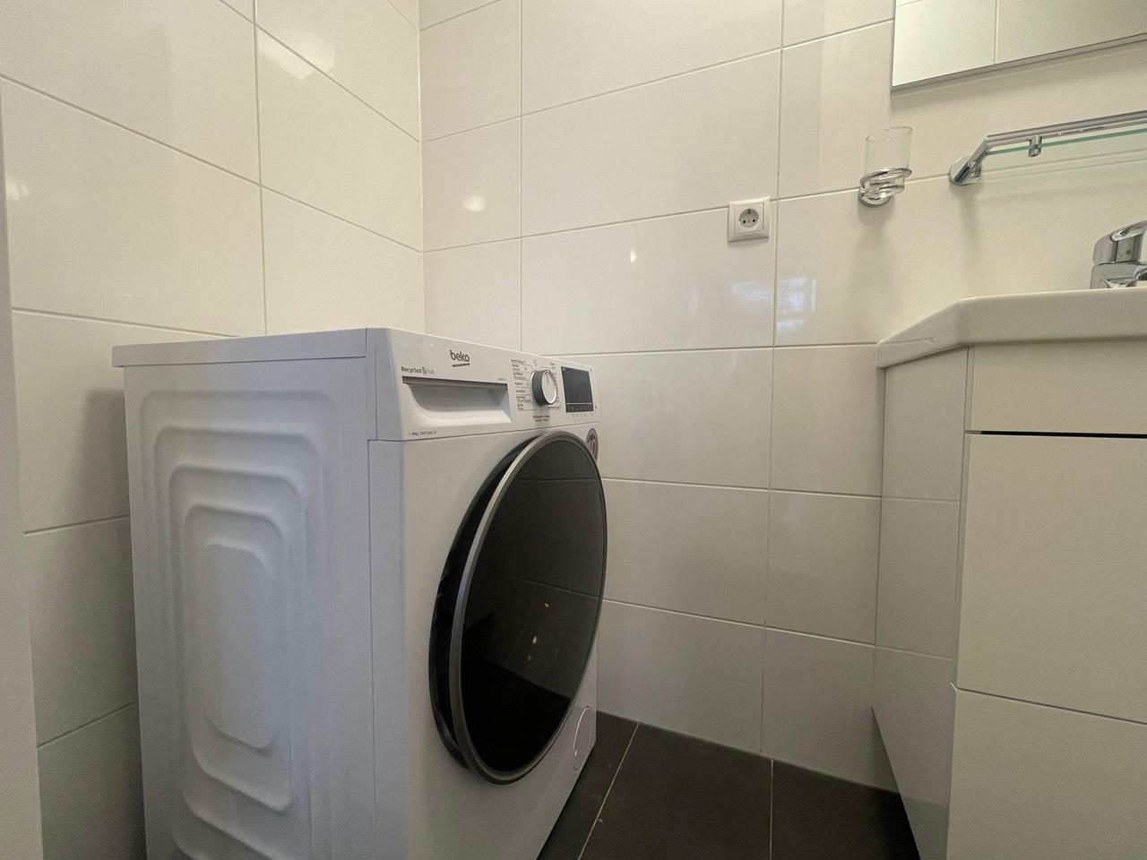 Gerenoveerd 2-kamerappartement in Nieuwe Westen - Afbeelding 11