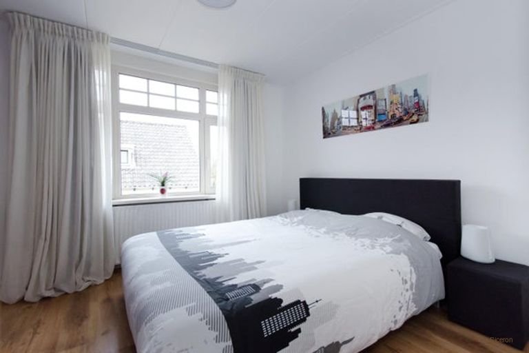 2-onder-1-kap met tuin en haard - Afbeelding 6