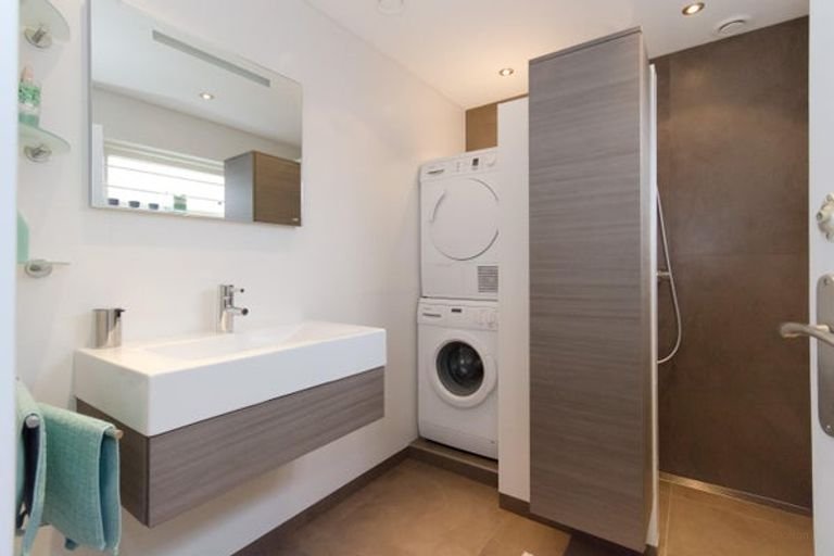 2-onder-1-kap met tuin en haard - Afbeelding 16