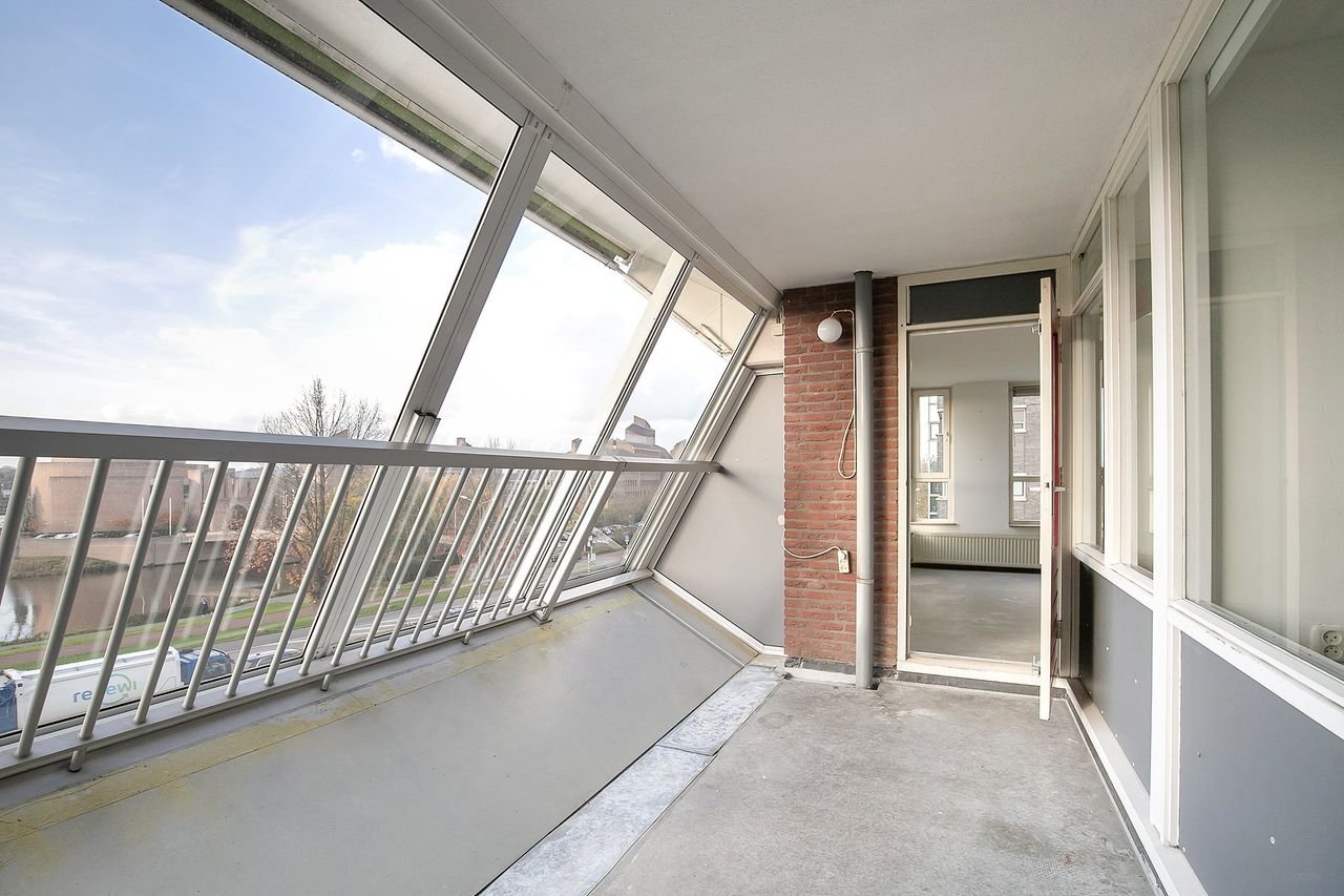 Ruim 3-kamerappartement met garage in Randwyck - Afbeelding 9