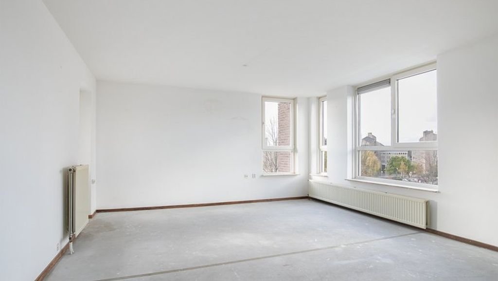 Ruim 3-kamerappartement met garage in Randwyck - Afbeelding 2