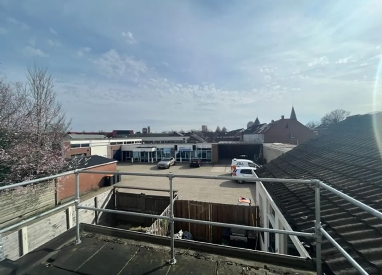 Temporary 3-room apartment with balcony - Image 16