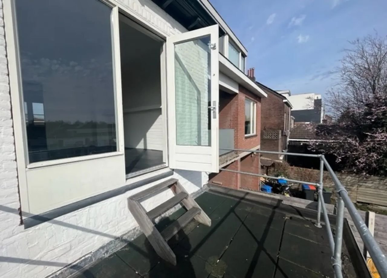 Temporary 3-room apartment with balcony - Image 15