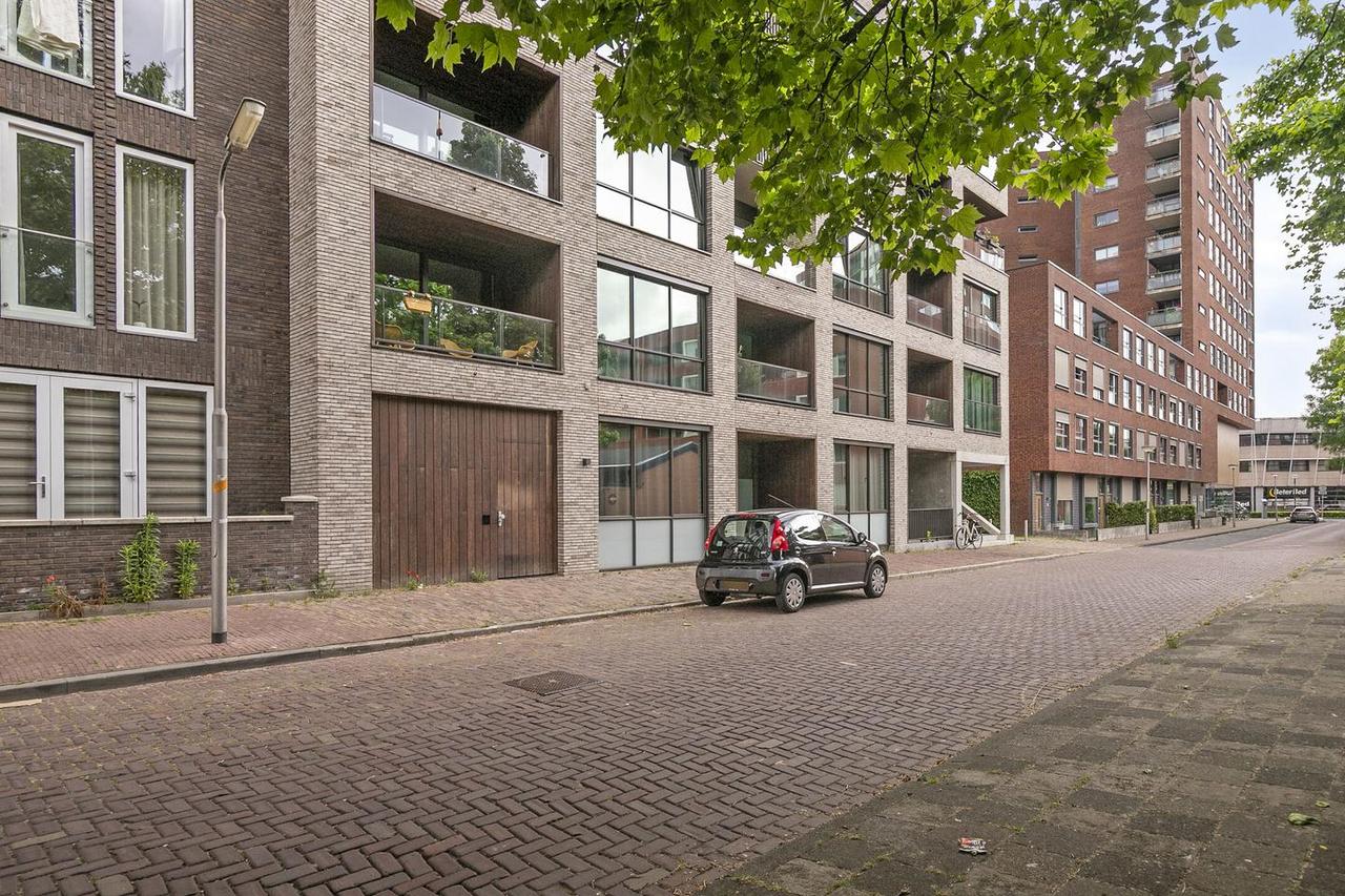 Zuidwestbalkon vlak bij station Amersfoort - Afbeelding 4