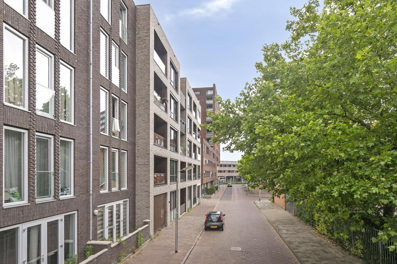 Zuidwestbalkon vlak bij station Amersfoort - Afbeelding 21