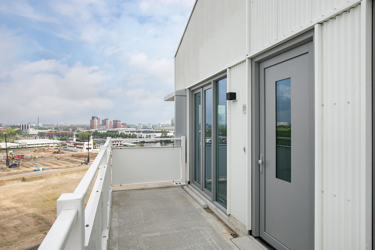 Modern appartement aan het water - Afbeelding 5