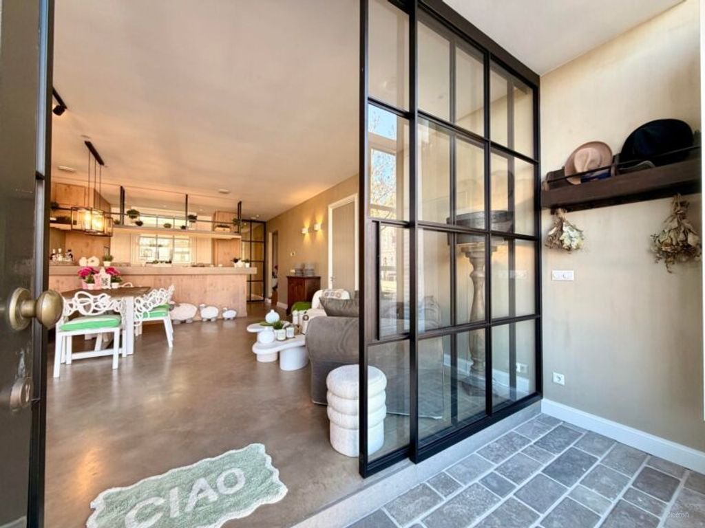 Luxury living by the Goes harbor - Image 3