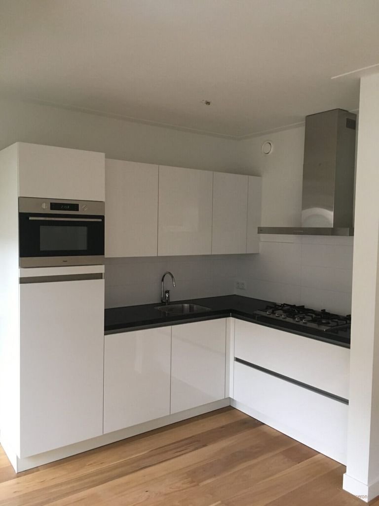 Benedenwoning met tuin in Frankendael - Afbeelding 2