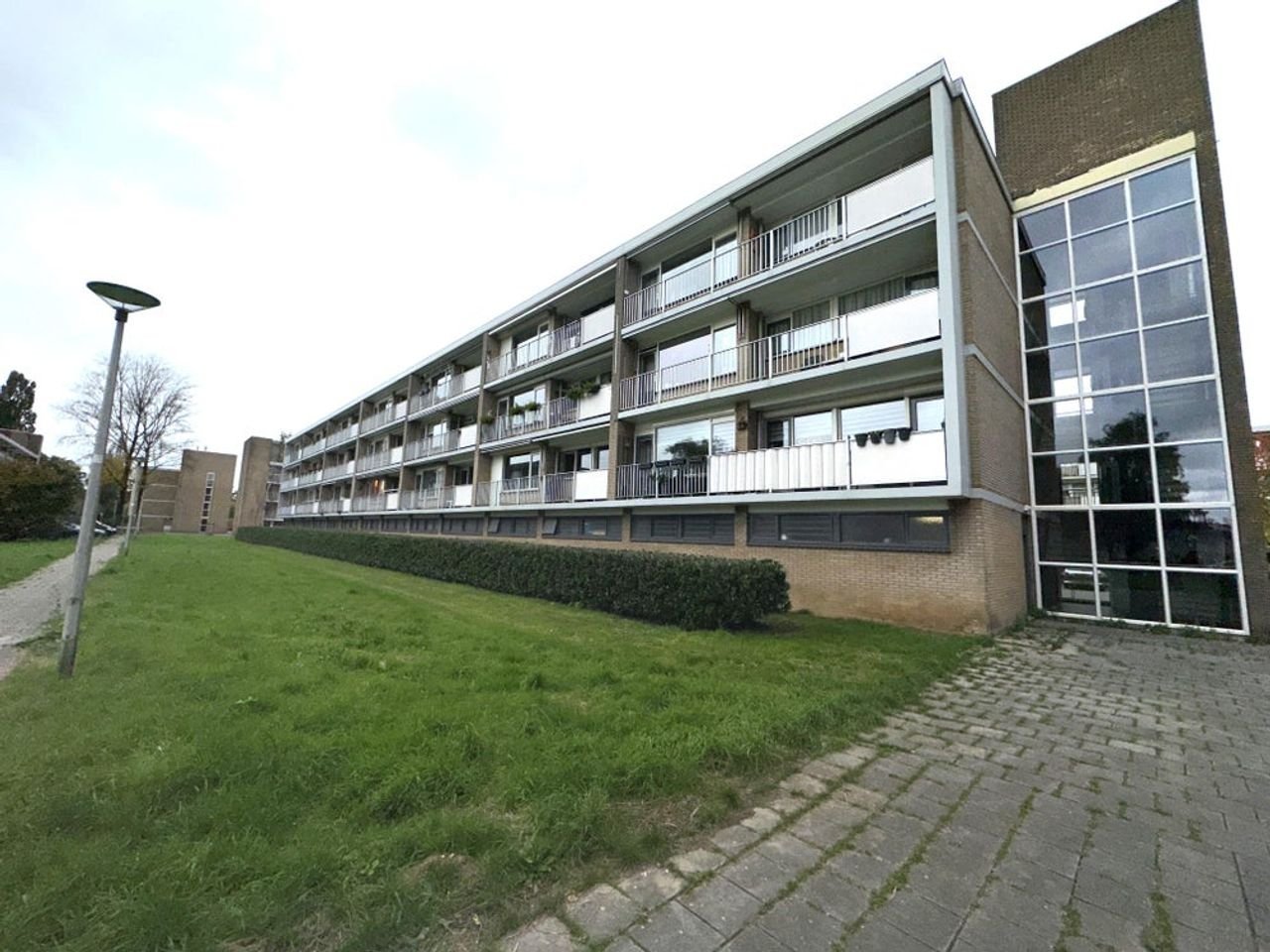 Groot 4-kamer appartement in Malvert - Afbeelding 4