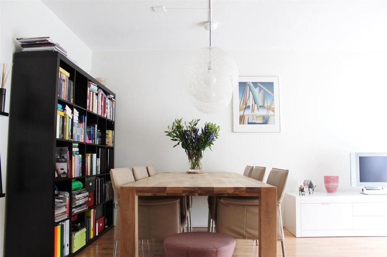 Bright 2-Bedroom Duplex with Balcony - Image 3