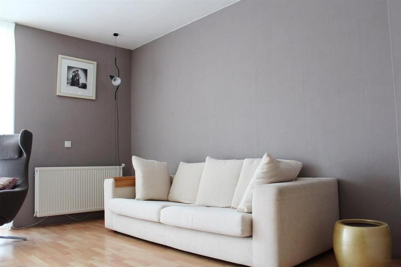 Bright 2-Bedroom Duplex with Balcony - Image 8