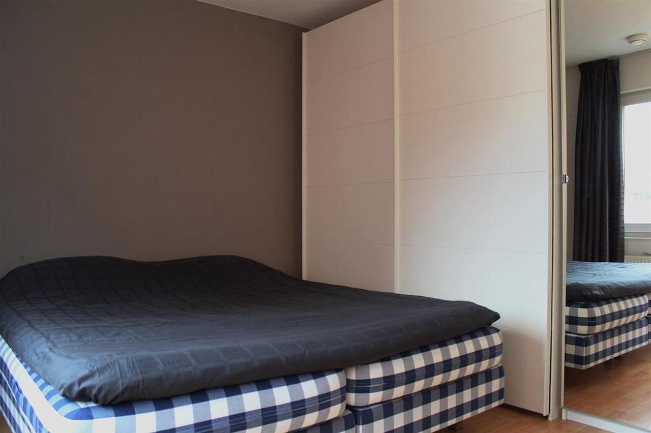 Bright 2-Bedroom Duplex with Balcony - Image 15