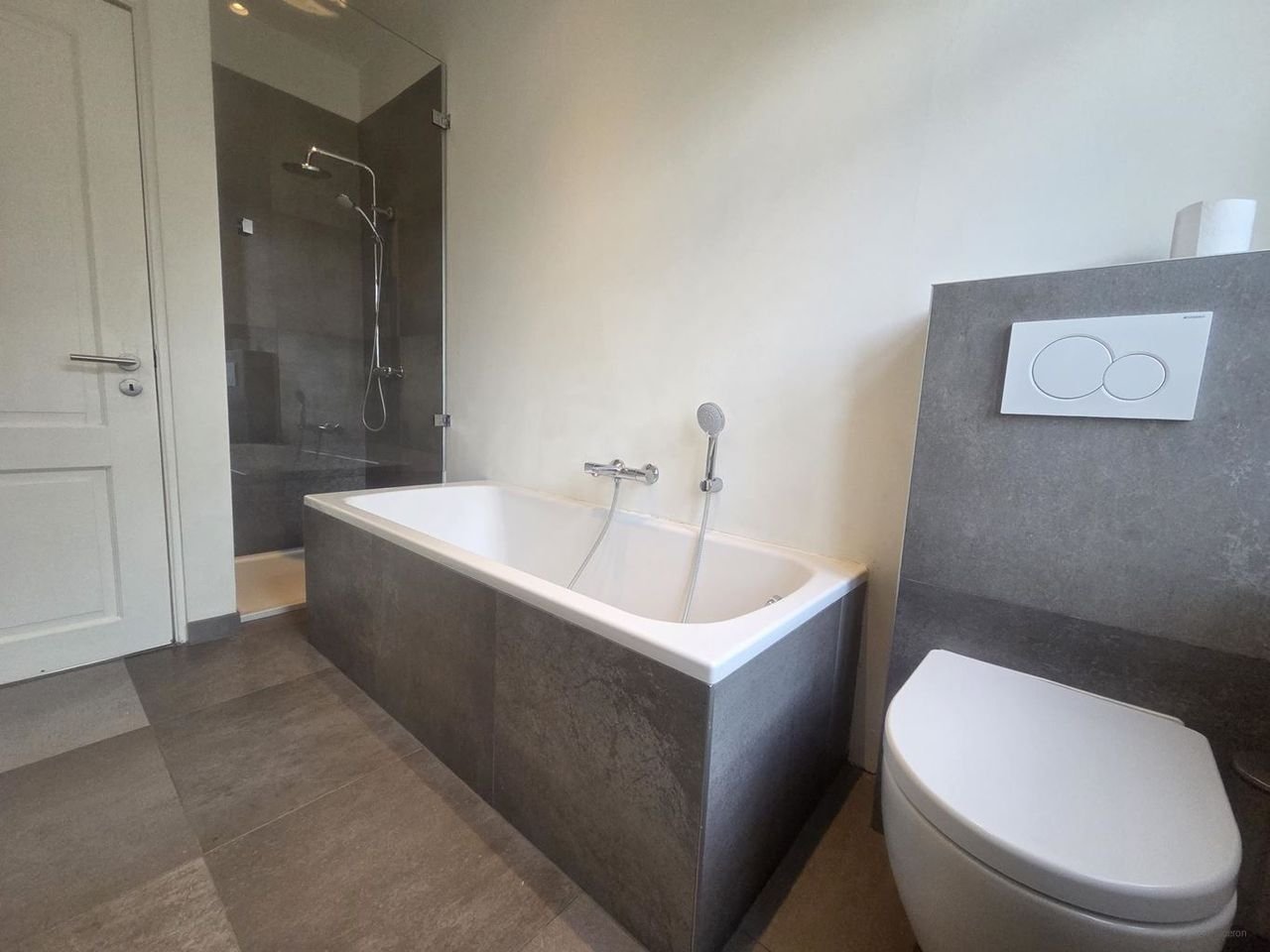 Ruim woonhuis (135m²) met tuin in Amby - Afbeelding 19