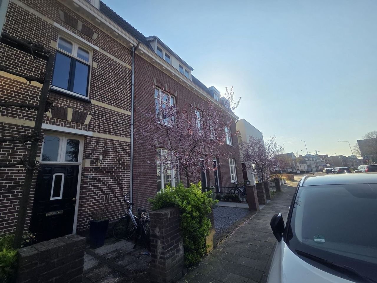Ruim woonhuis (135m²) met tuin in Amby - Afbeelding 2
