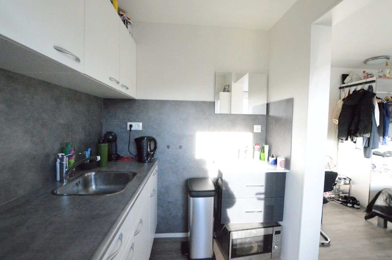 Kamer met eigen keuken en balkon - Afbeelding 5