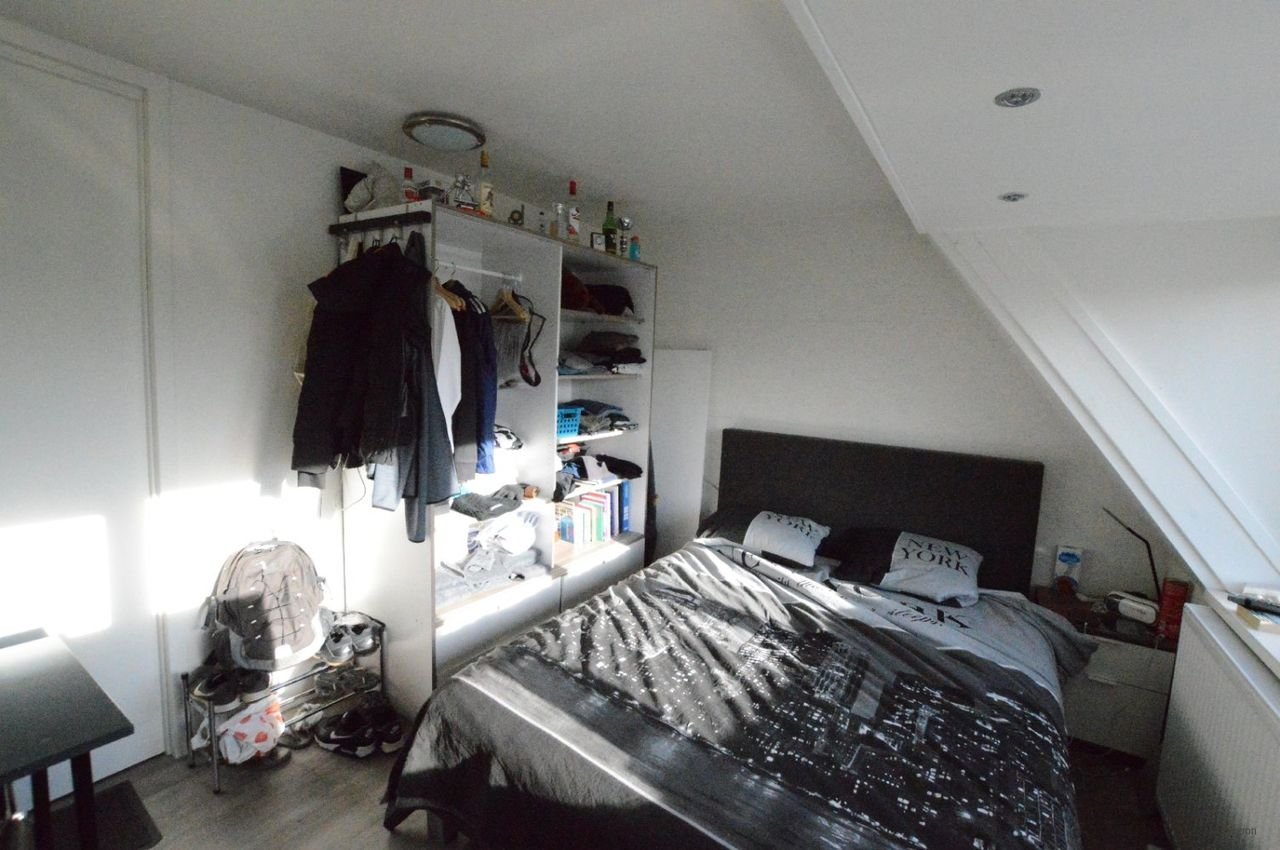 Kamer met eigen keuken en balkon - Afbeelding 4