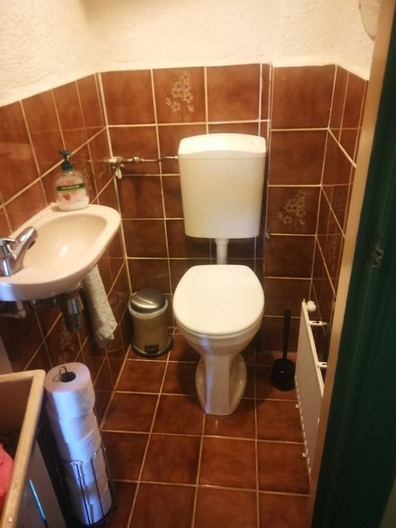 Room with private kitchen in Professorenbuurt - Image 7