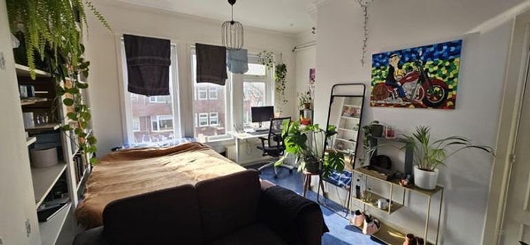 Lichte kamer (22m²) met dakterras in Groningen - Afbeelding 2