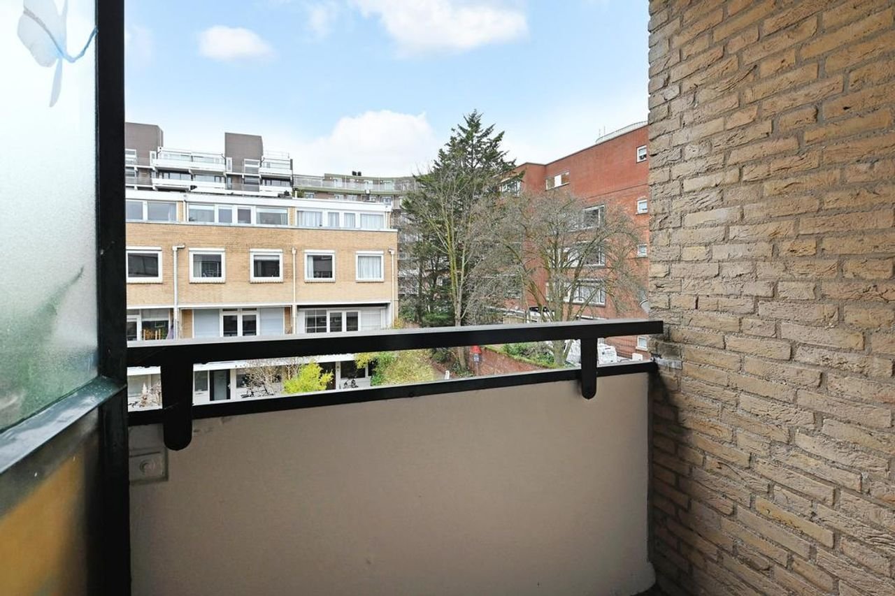 Spacious apartment (96m²) with kitchen island and energy label A - Image 24