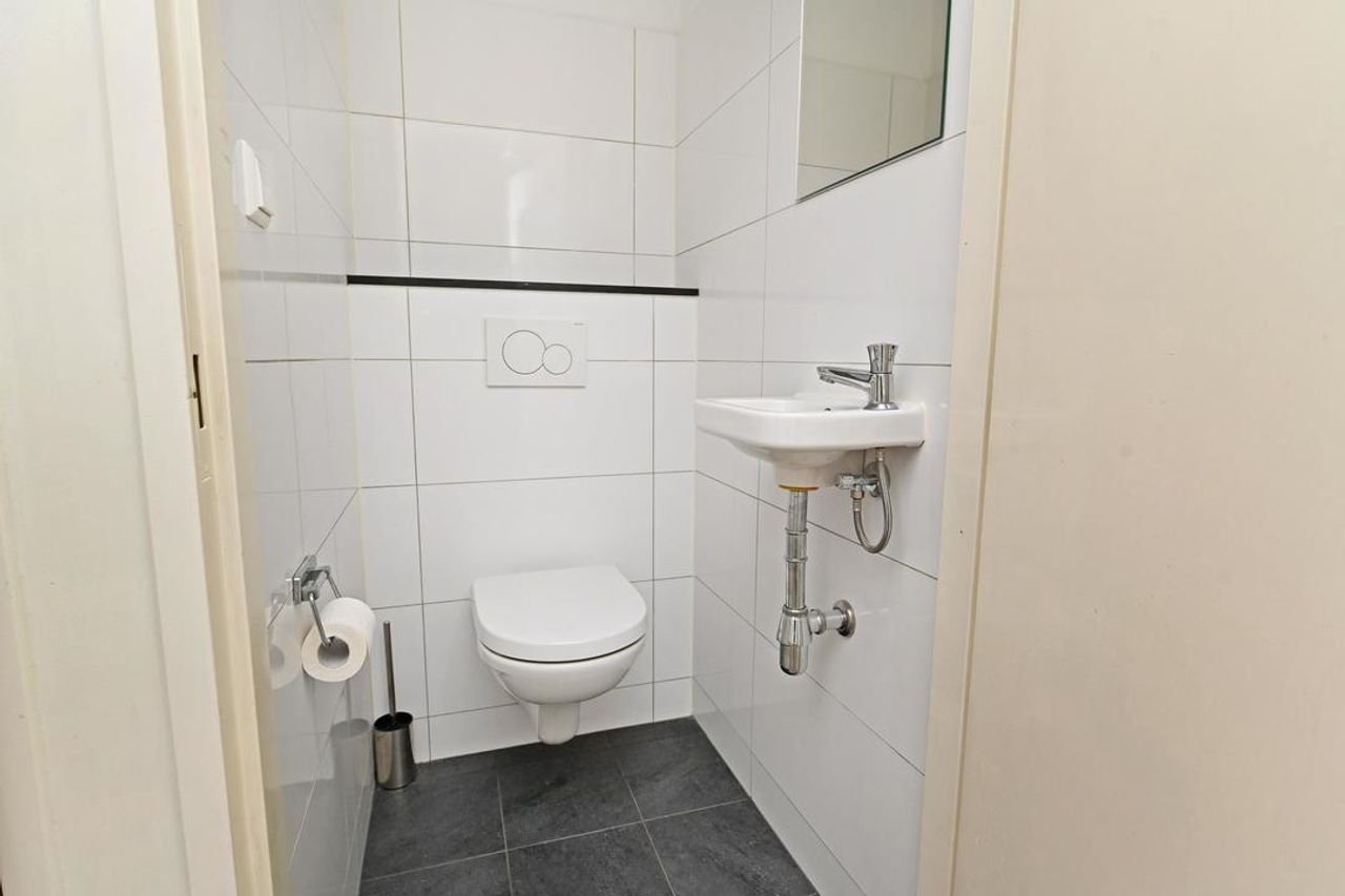 Spacious apartment (96m²) with kitchen island and energy label A - Image 27