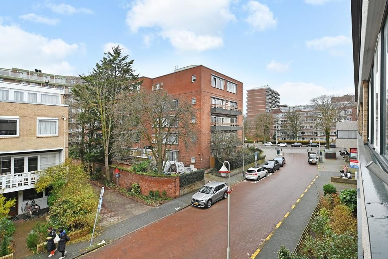 Spacious apartment (96m²) with kitchen island and energy label A - Image 23